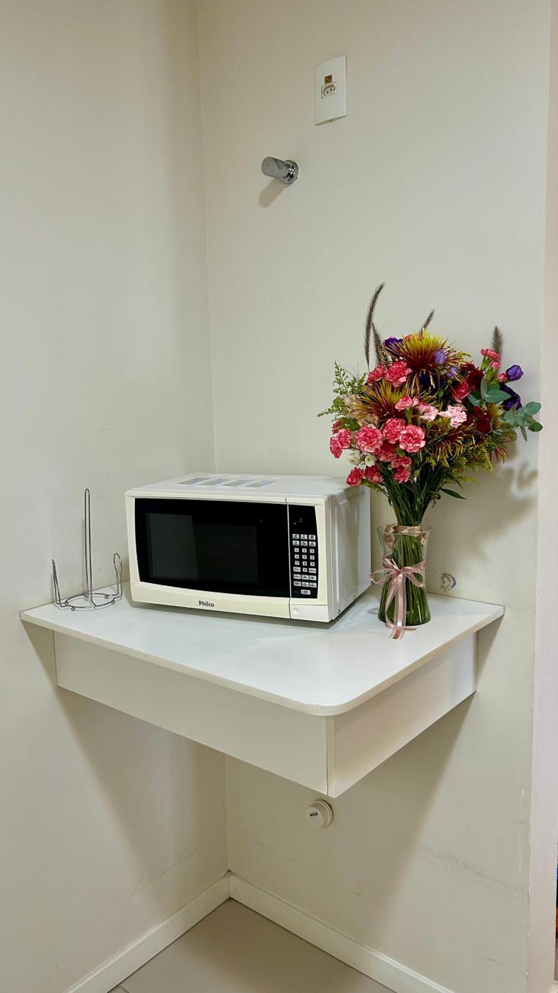 Apto Centrum Holambra/excelente Localizacao Apartamento