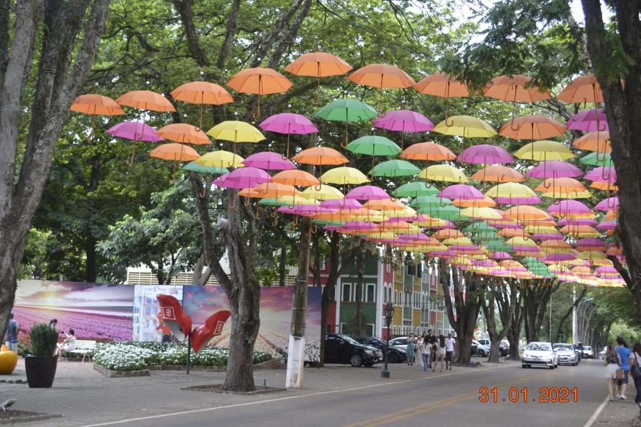 Apto Centrum Holambra/excelente Localizacao * Holambra